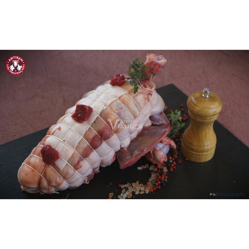 EPAULE D'AGNEAU SANS OS ROULEE