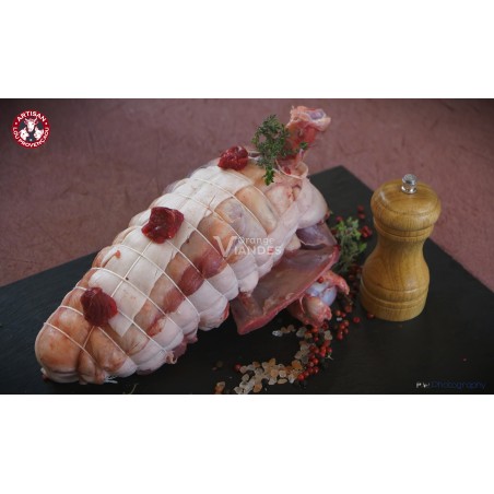 EPAULE D'AGNEAU SANS OS ROULEE