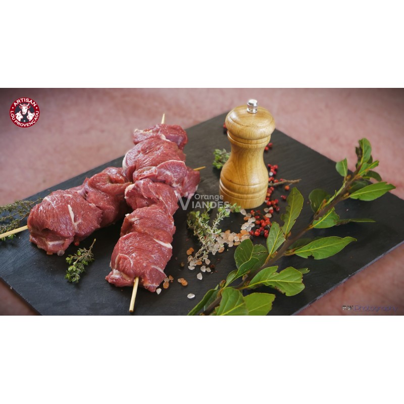 BROCHETTE D'AGNEAU SUR PIQUES